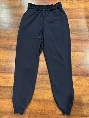 Lululemon Women's Keep Moving Jogger Navy Blue Size 4 Athletic Pants
